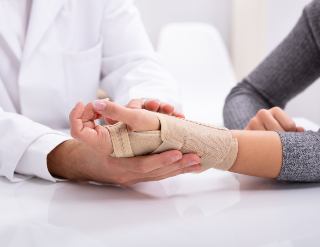 hand specialist treating wrist pain and hand injury